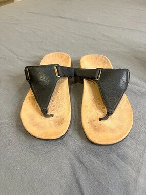 Vionic Wanda Black Orthotic Sandals Women’s Size 8